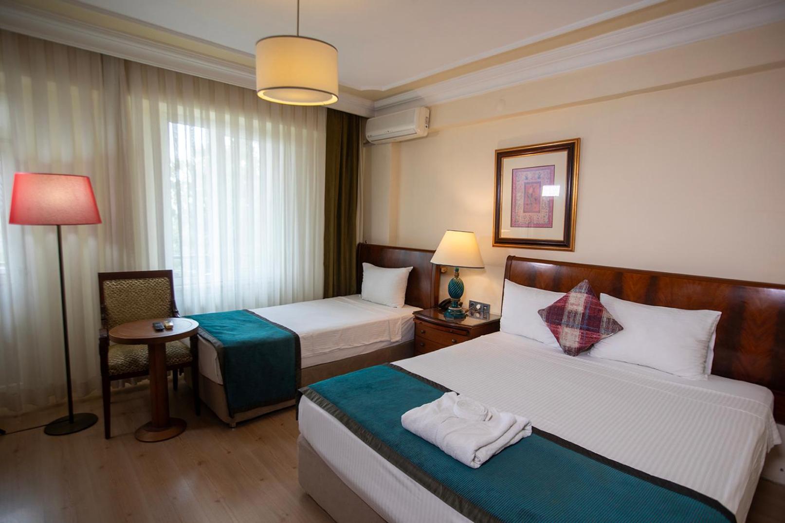 Hotel Simsek Edirne Exterior photo